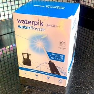 Aquarius waterpik waterFlosser jet black WP-6620